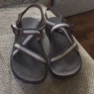 Chaco Women’s size 11- chocolate ombré